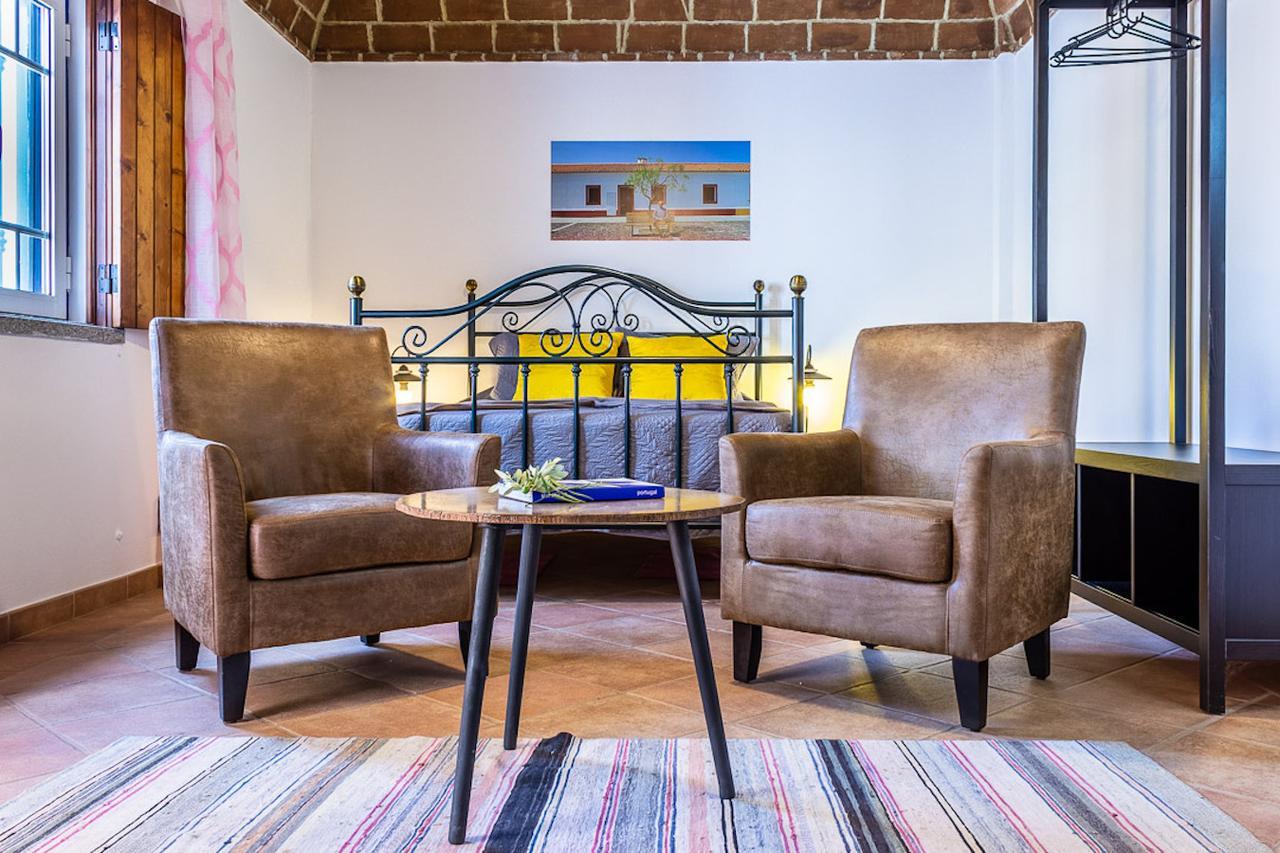 Monte Do Colmeal - Country House & Wine Guest House Mourão Eksteriør bilde